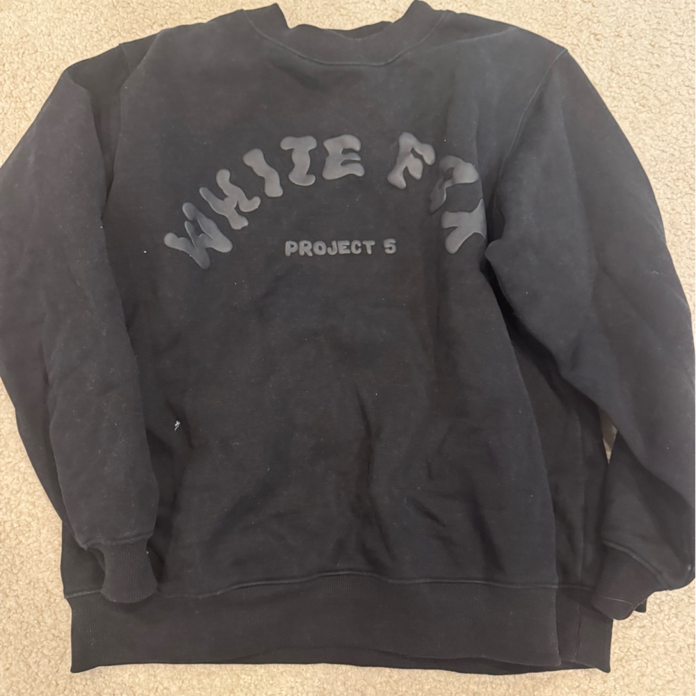 White Fox Boutique Black Sweatshirt